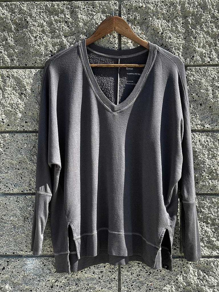 Basics good hYOUman | Relaxed V-Neck Sweater - The Carrie Perfect Charcoal