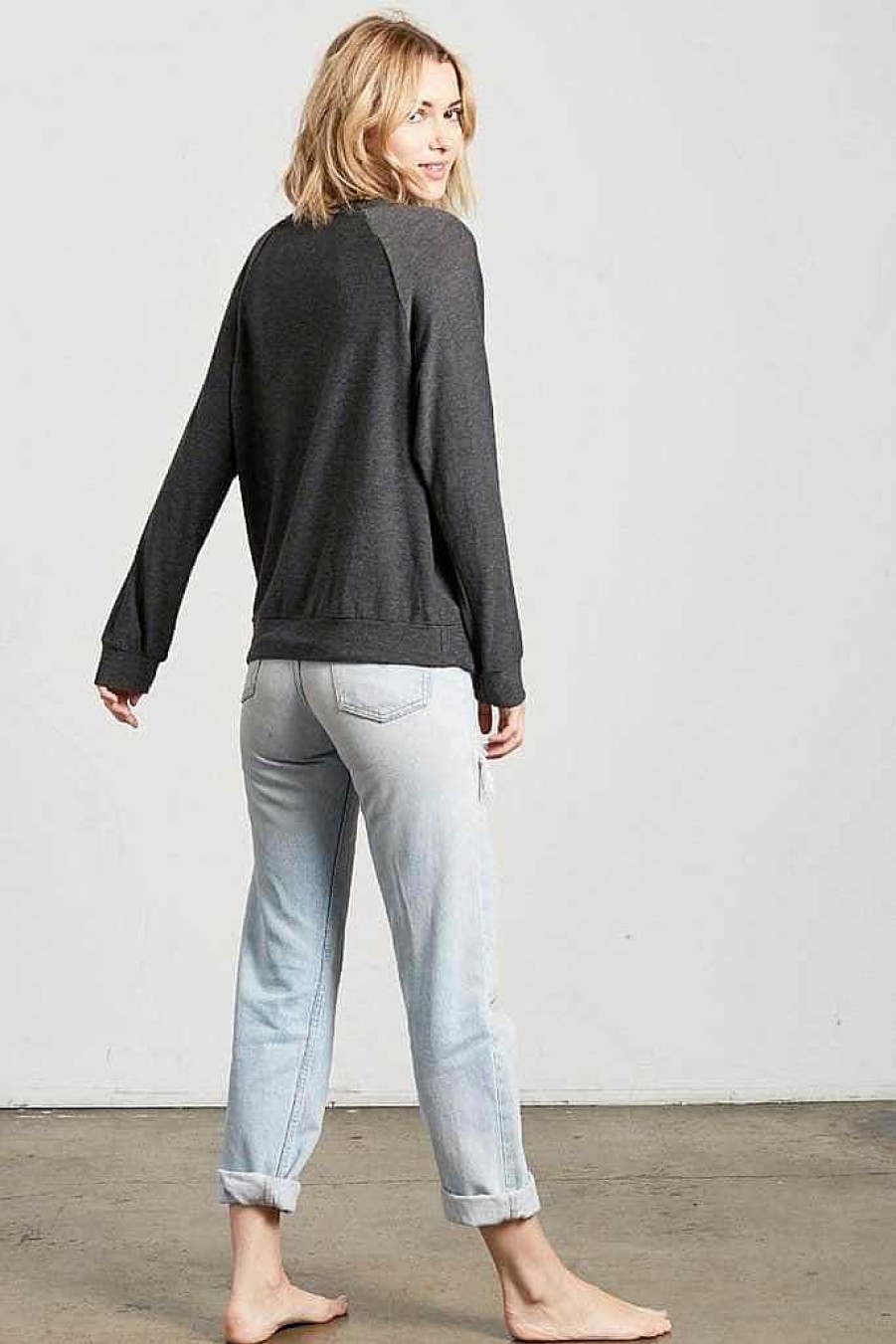 Basics good hYOUman | Relaxed Sweater - The Dave Black Sand