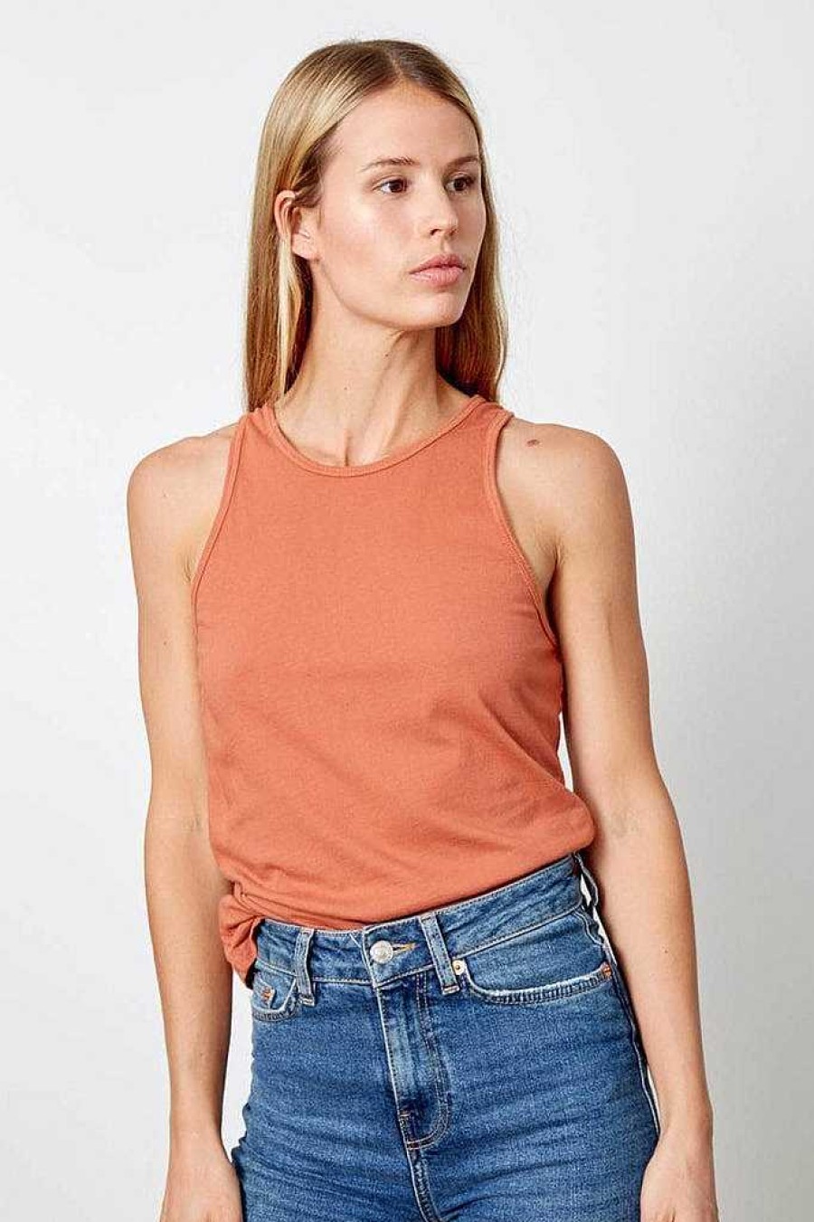 Basics good hYOUman | Hi-Neck Tank - The Shaina Cedar