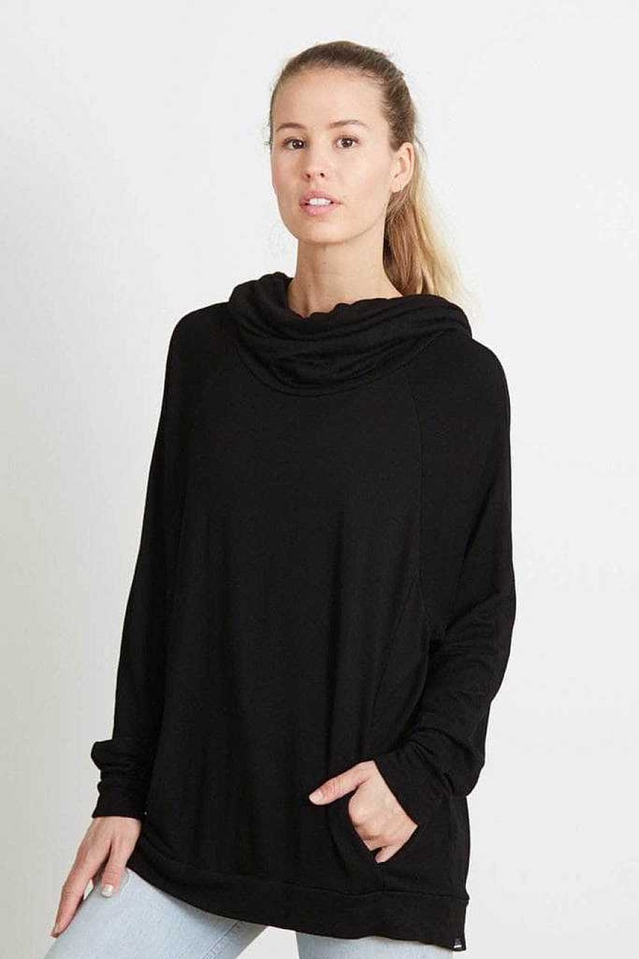 Basics good hYOUman | The Dylan Classic Cowl Black Sand