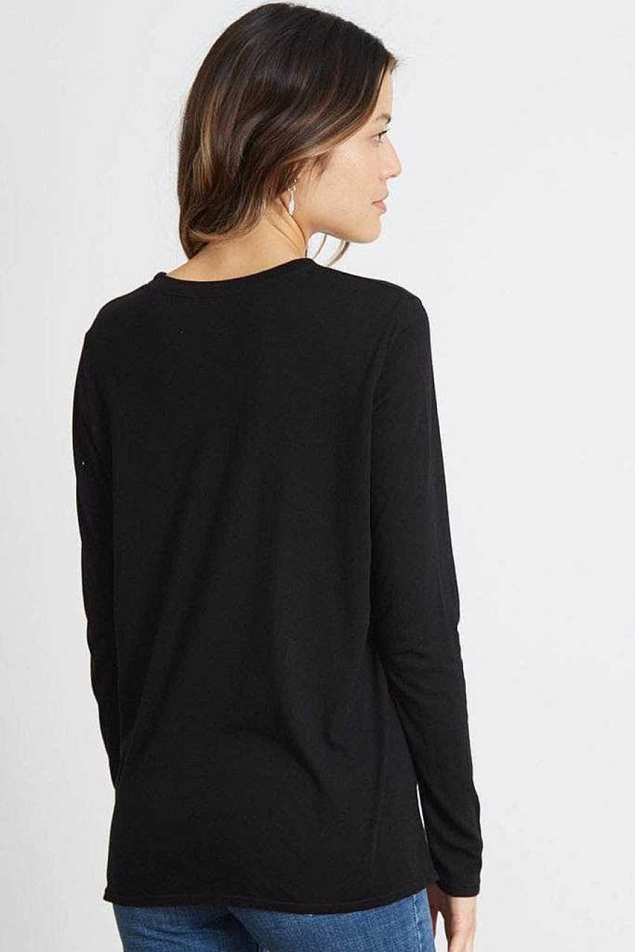 The Suzanne good hYOUman | Classic Fit Long Sleeve - The Suzanne Black Sand