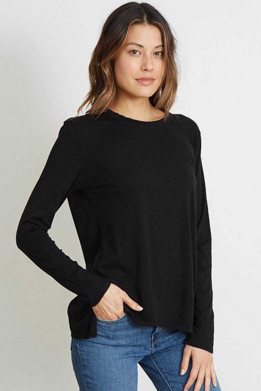 Basics good hYOUman | Classic Fit Long Sleeve - The Suzanne Black Sand